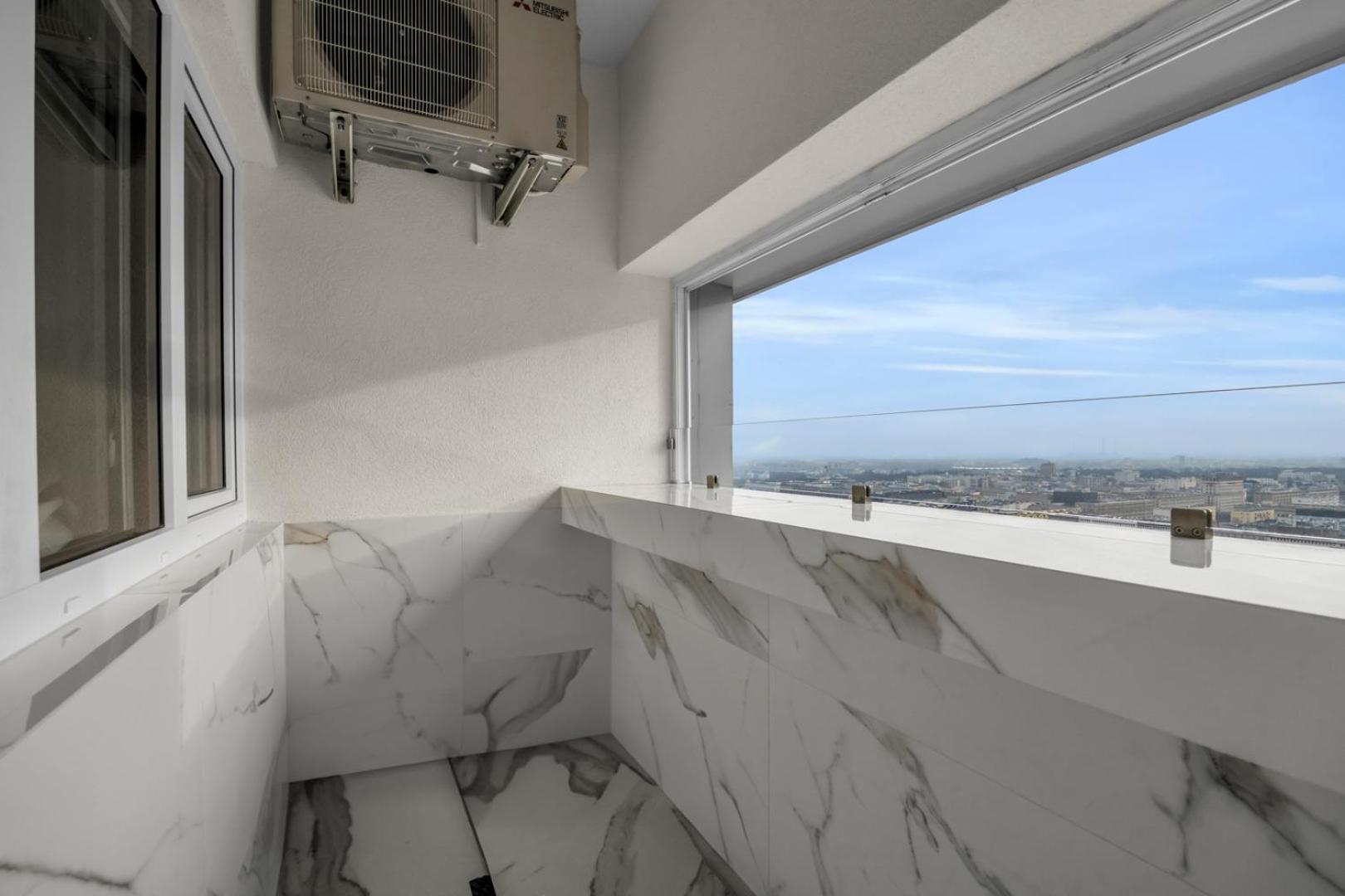 Апартаменти With View Of 23rd Floor *